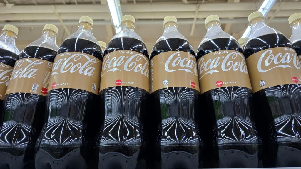 Coca-Cola Zero Cukru: Proč nový obal 2026 mate české zákazníky v regálu