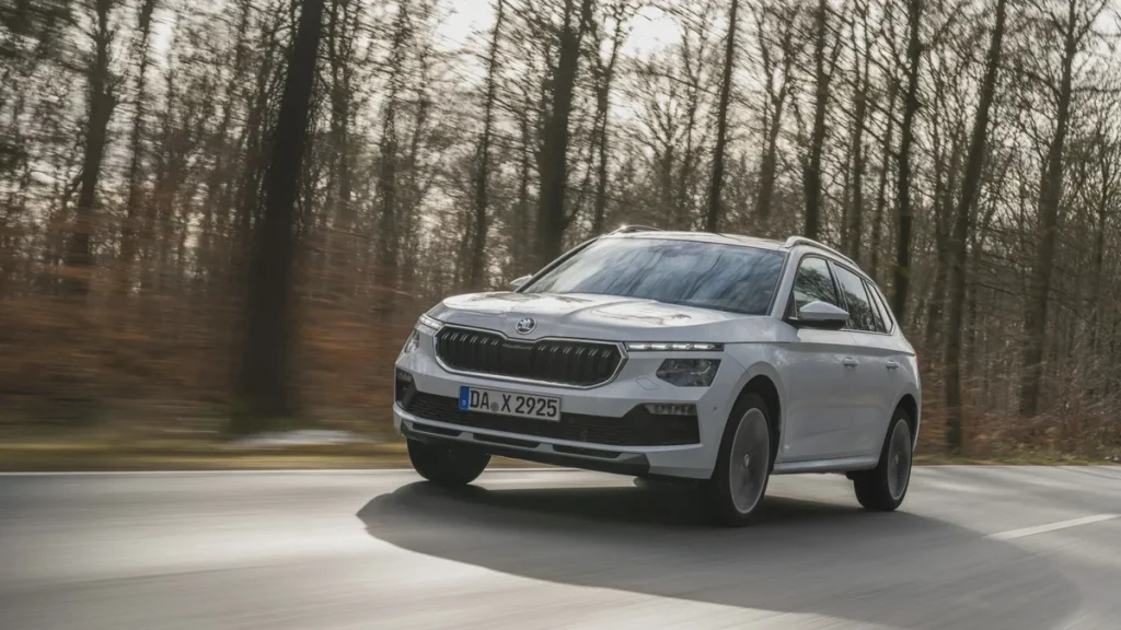 Auta pro seniory 2026: Kamiq, Kona a Yaris Cross — který crossover vyhrává?